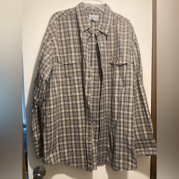 Carhartt shirt - Picture 1 of 7